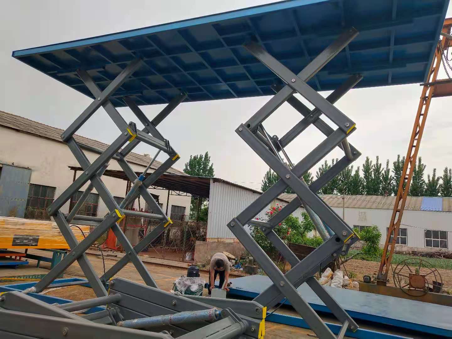 固定剪叉式液壓升降作業平臺